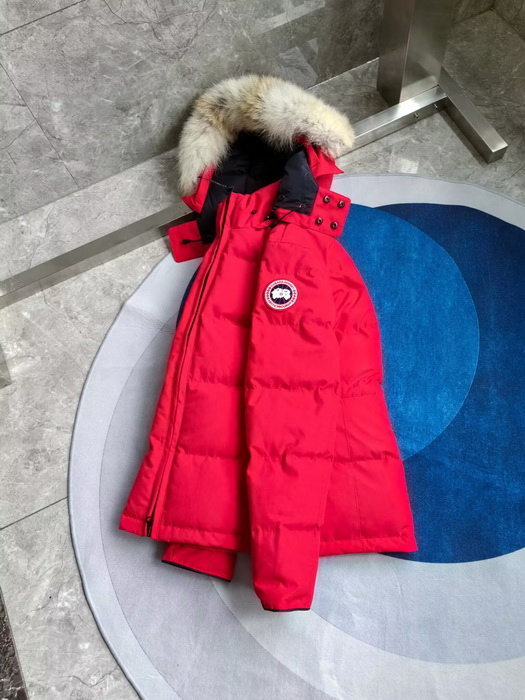 Can*a Go*e coat(women)-030