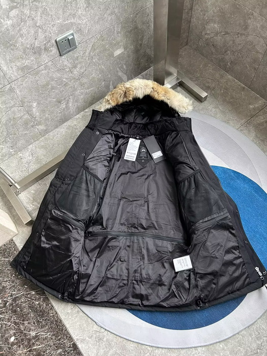 Canada Goose Coat-371