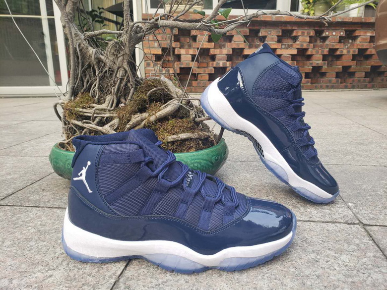 Air Jordan 11 Retro-022