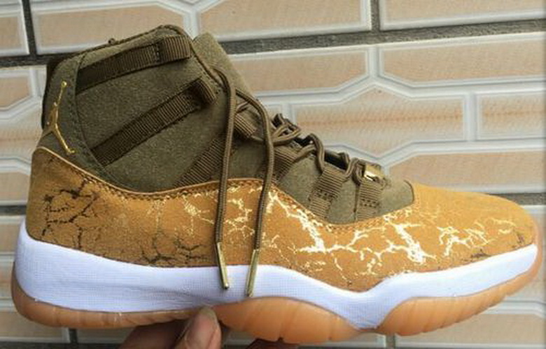 Air Jordan 11 Retro-040