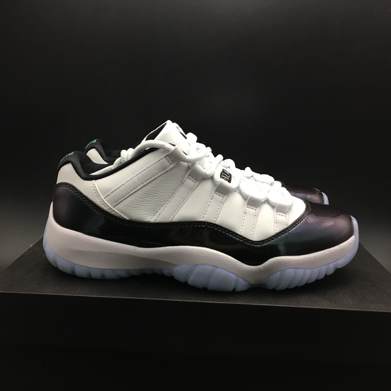 Air Jordan 11 Retro-054
