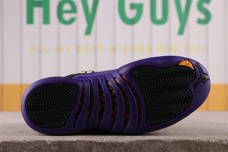 Air Jordan 12 Retro-038