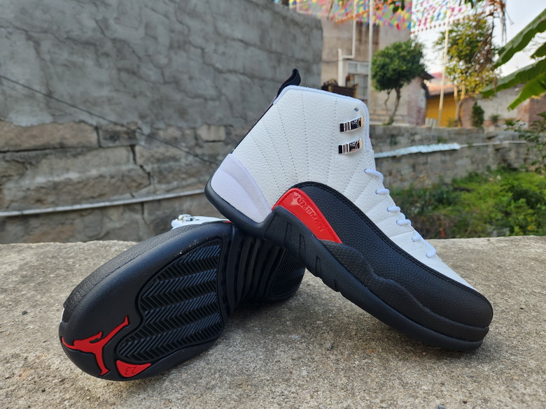 Air Jordan 12 Retro-053