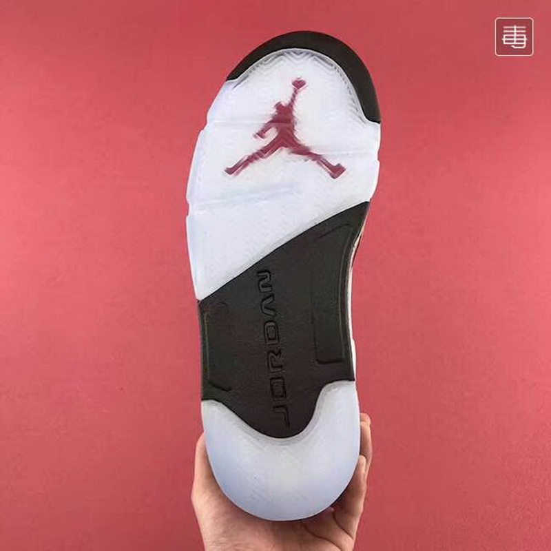 Air Jordan 5 Retro-035