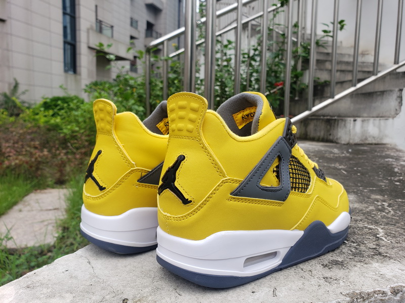 Air Jordan 4 Retro-092