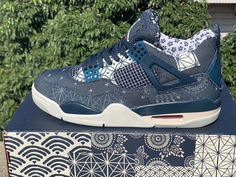 Air Jordan 4 Retro-144
