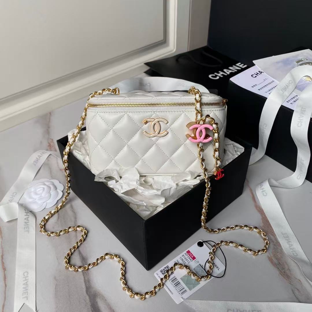 Chanel Handbags AAAA(Women)-126