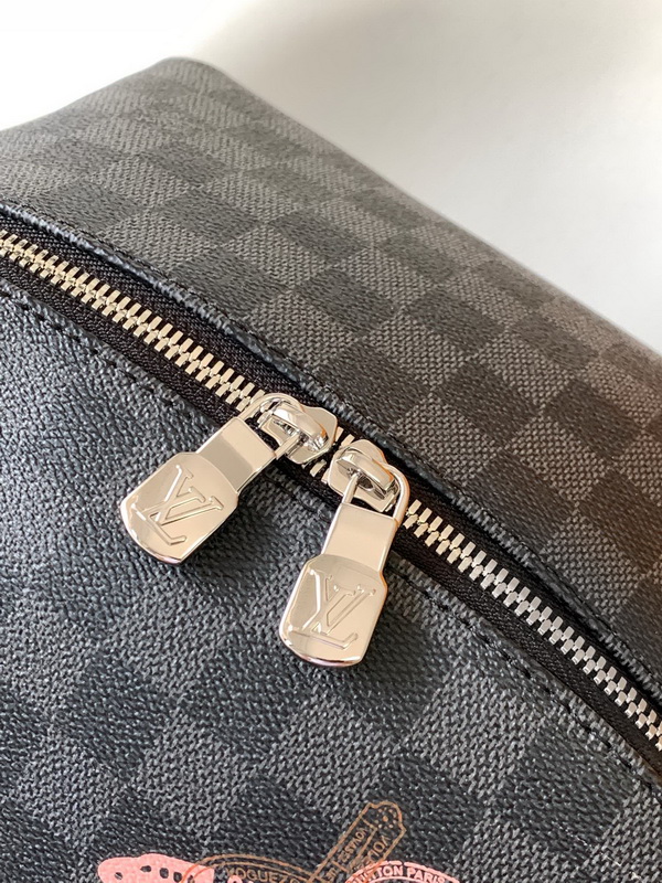 LV Backpack(AAA)-065