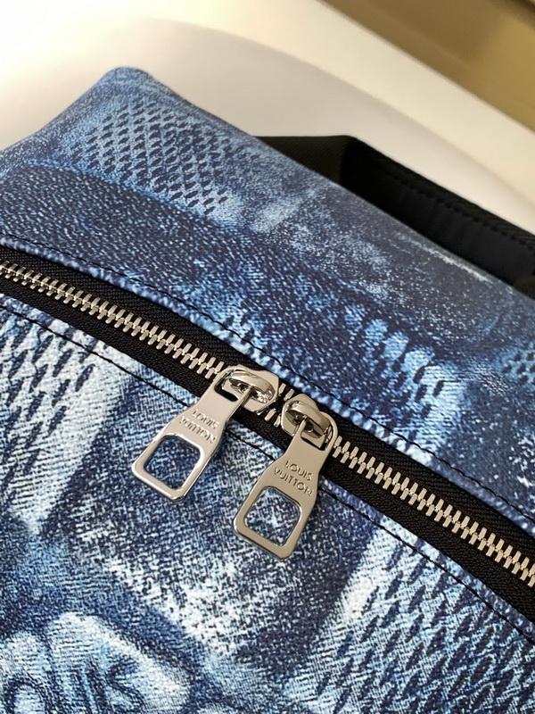 LV Backpack(AAA)-090