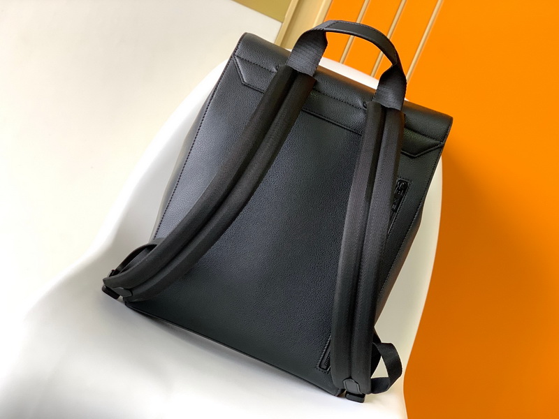 LV Backpack(AAA)-128