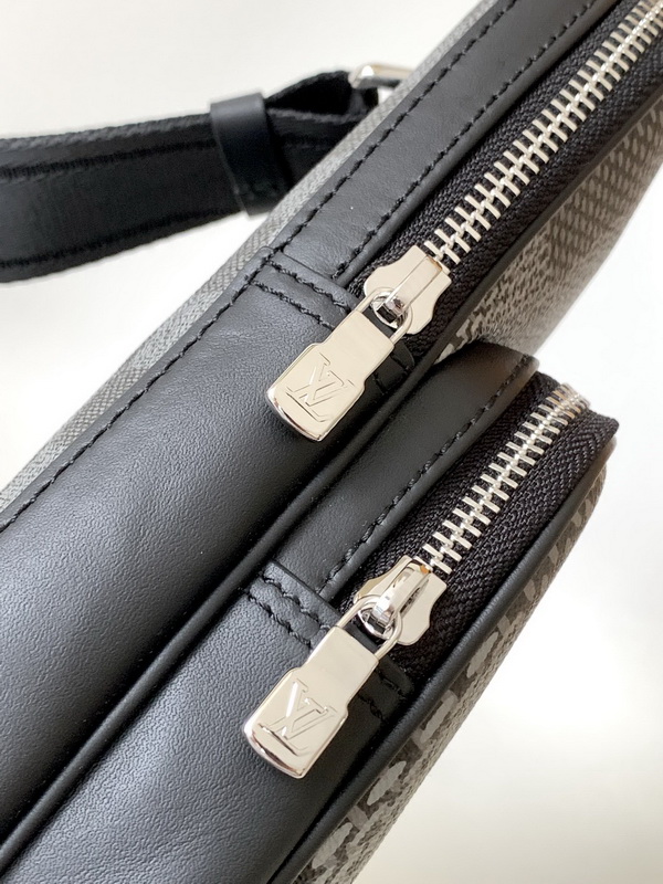 LV Handbags AAAA(Men)-182