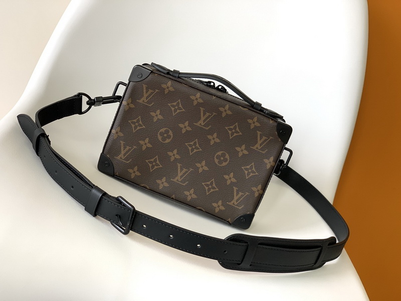 LV Handbags AAA(Men)-238