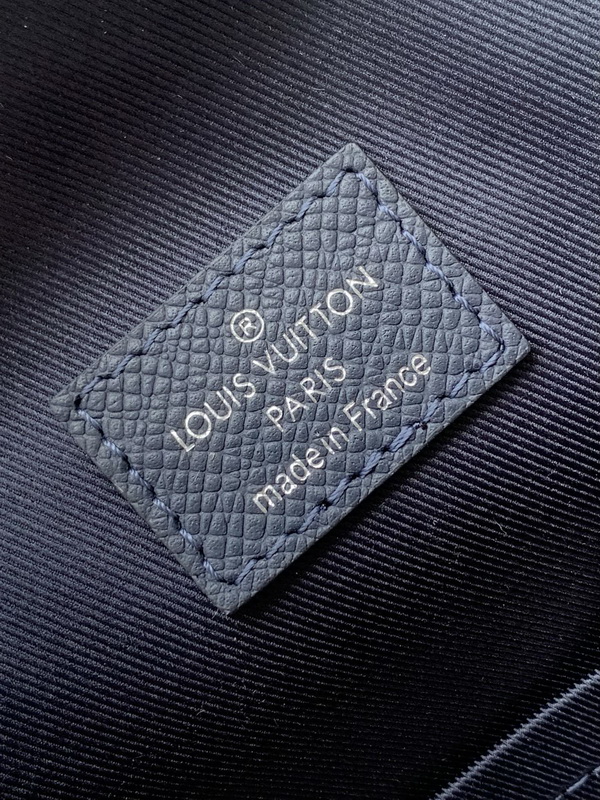 LV Handbags AAA(Men)-253