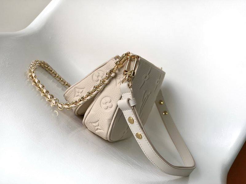 LV Handbags AAA(Women)-606