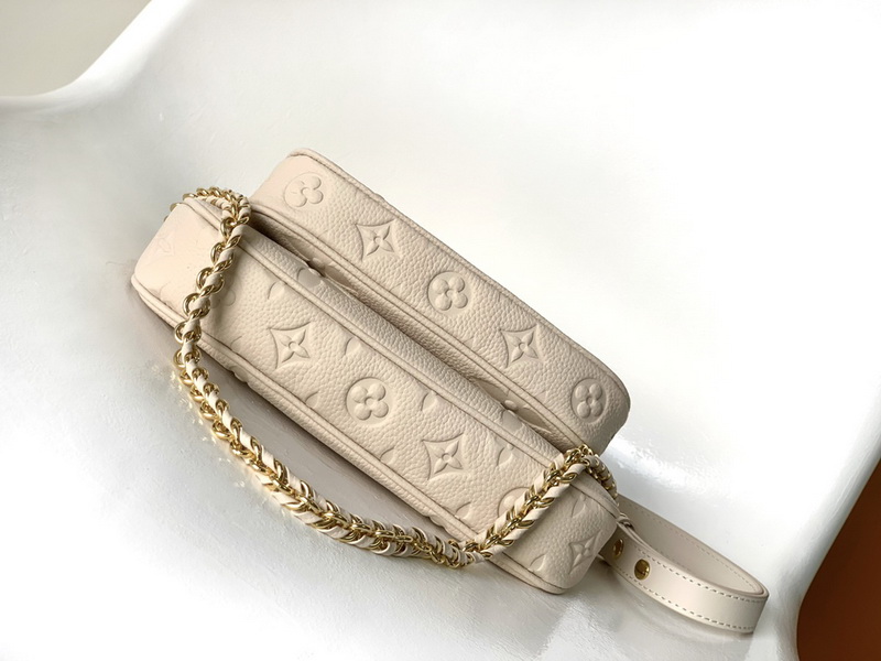 LV Handbags AAA(Women)-606