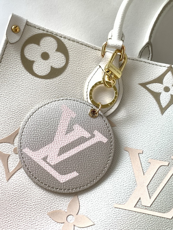 LV Handbags AAA(Women)-618