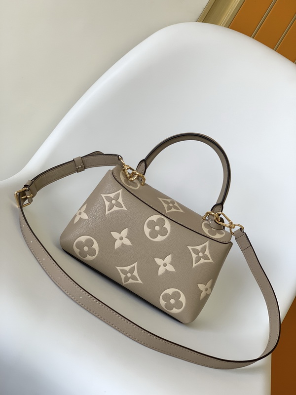LV Handbags AAA(Women)-702