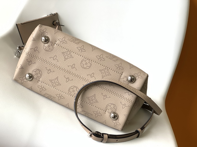 LV Handbags AAA(Women)-703