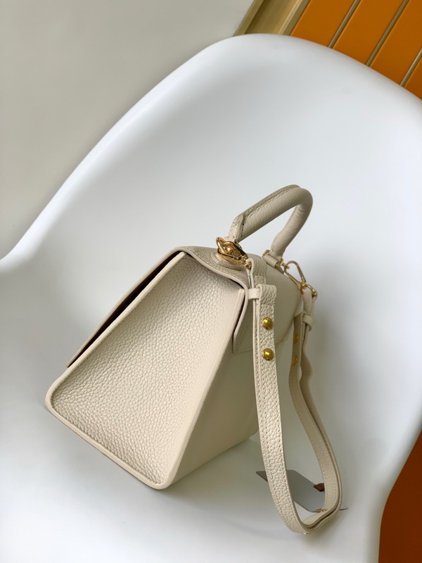 LV Handbags AAA(Women)-833