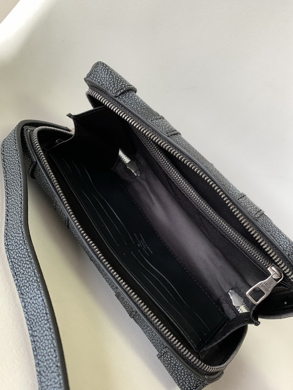 LV Handbags AAA(Women)-881