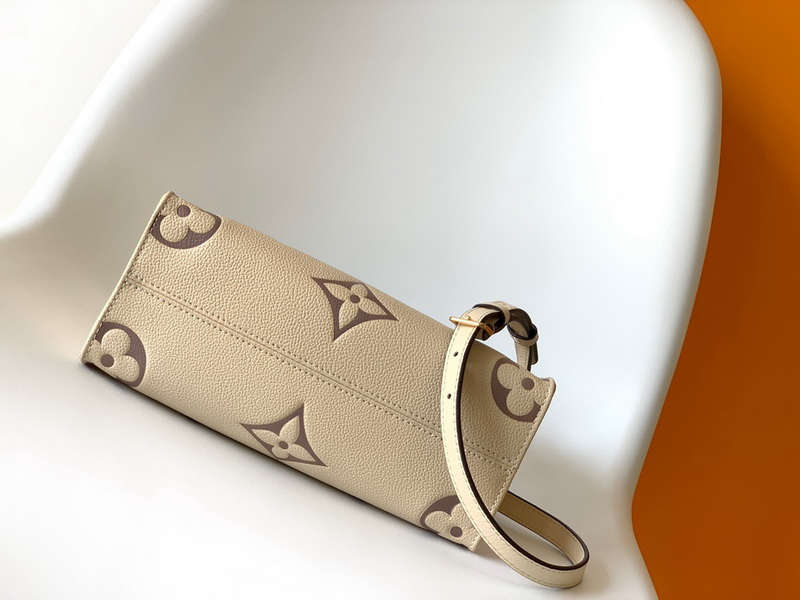 LV Handbags AAA(Women)-1235