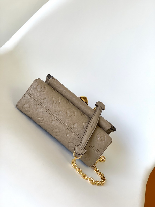 LV Handbags AAA(Women)-1575