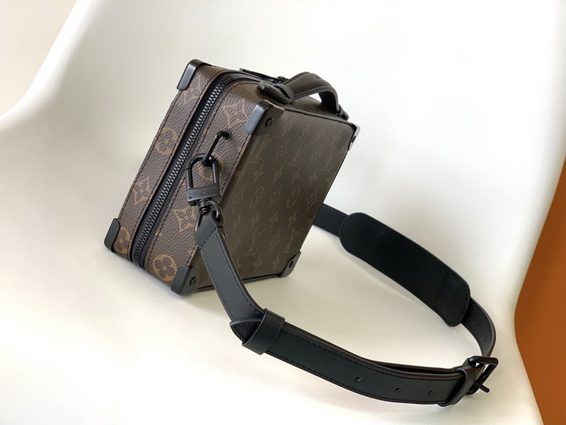 LV Handbags AAA(Men)-304