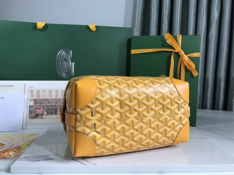 Go*ard handbags aaa(men)-022