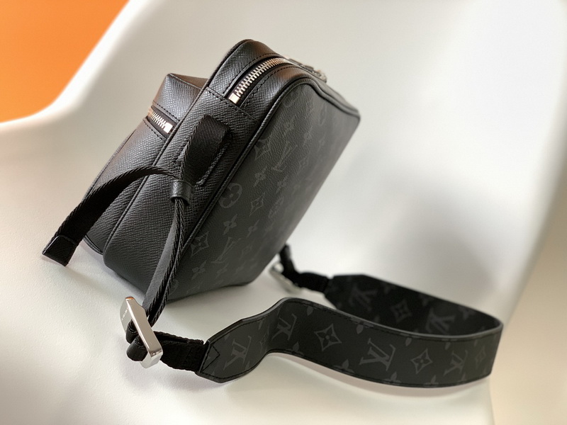 LV Handbags AAA(Men)-321