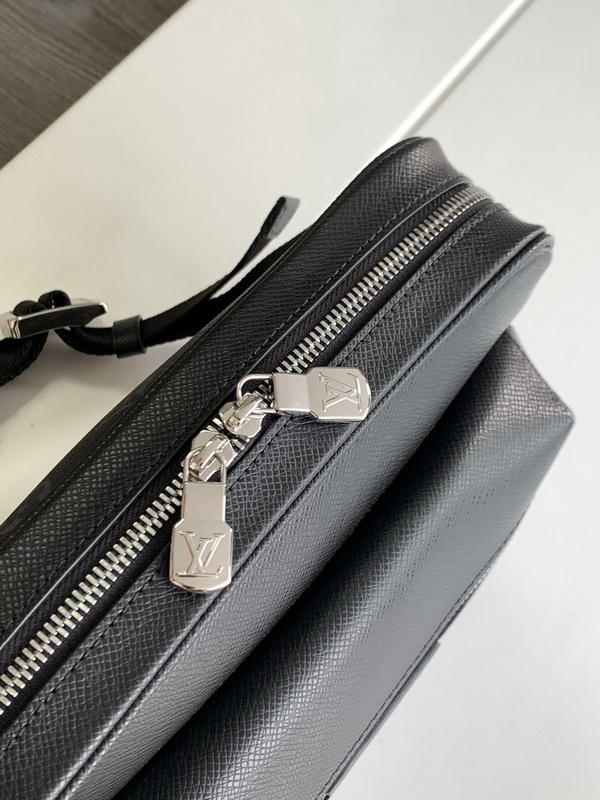 LV Handbags AAA(Men)-321