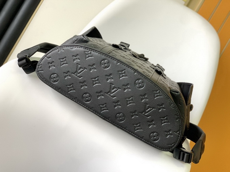 LV Backpack(AAA)-191