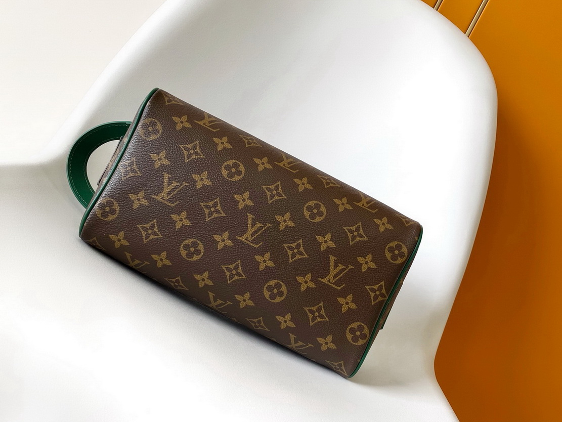 LV Bag-NFC(AAA)-032