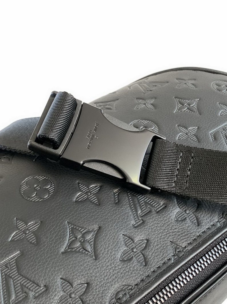LV Bag-NFC(AAA)-125