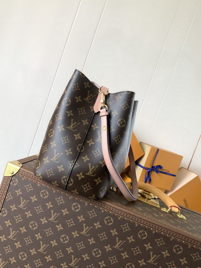 LV Bag-NFC(AAA)-131