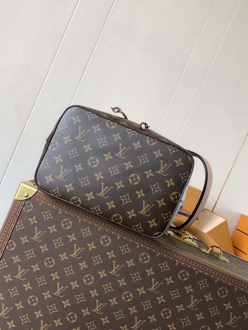 LV Bag-NFC(AAA)-131