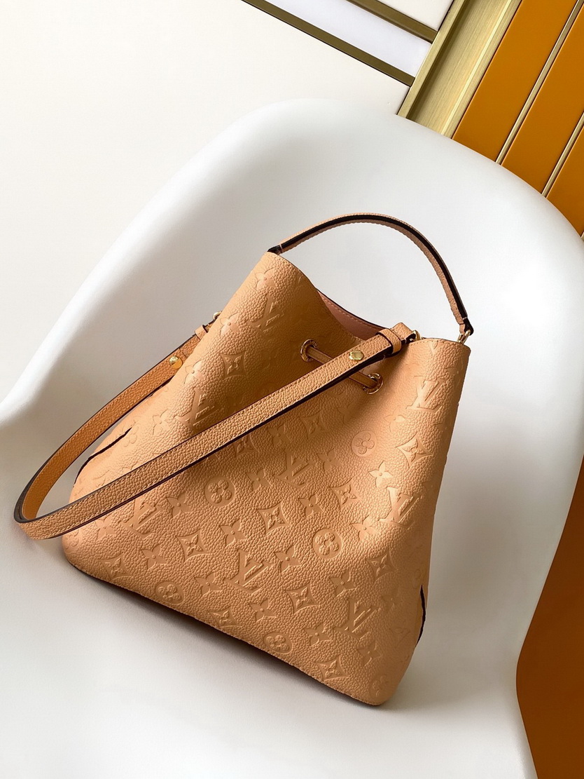 LV Bag-NFC(AAA)-368