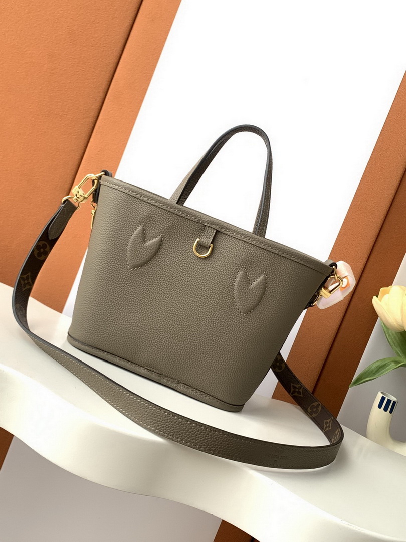 LV Bag-NFC(AAA)-716