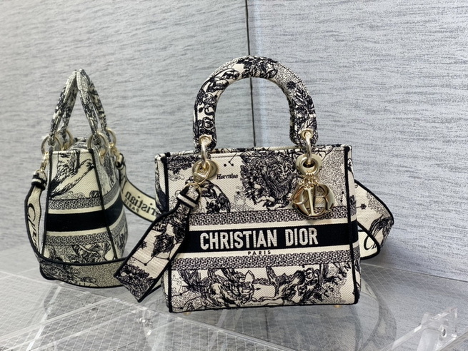 D*or handbags aaa(women)-666