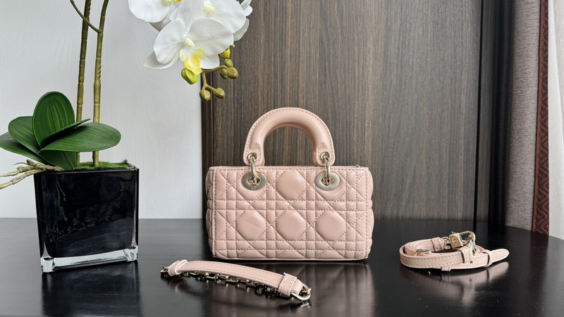 D*or handbags aaa(women)-700