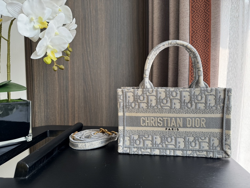D*or handbags aaa(women)-701