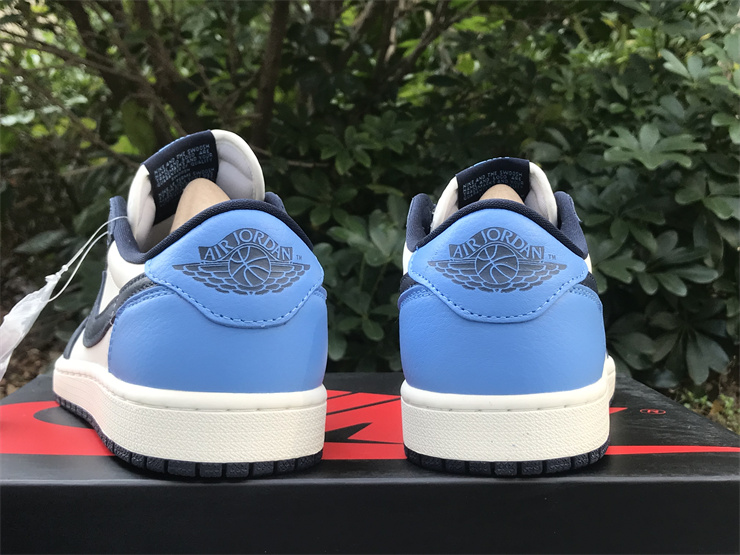 Air Jordan 1 Low OG Obsidian