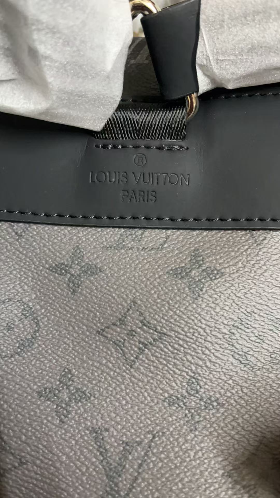 LV Backpack(AAA)-200
