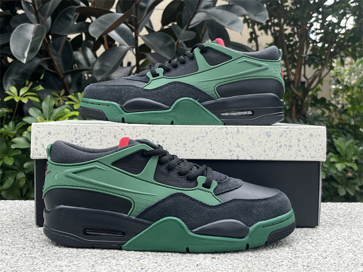 Air Jordan 4 RMDiffused