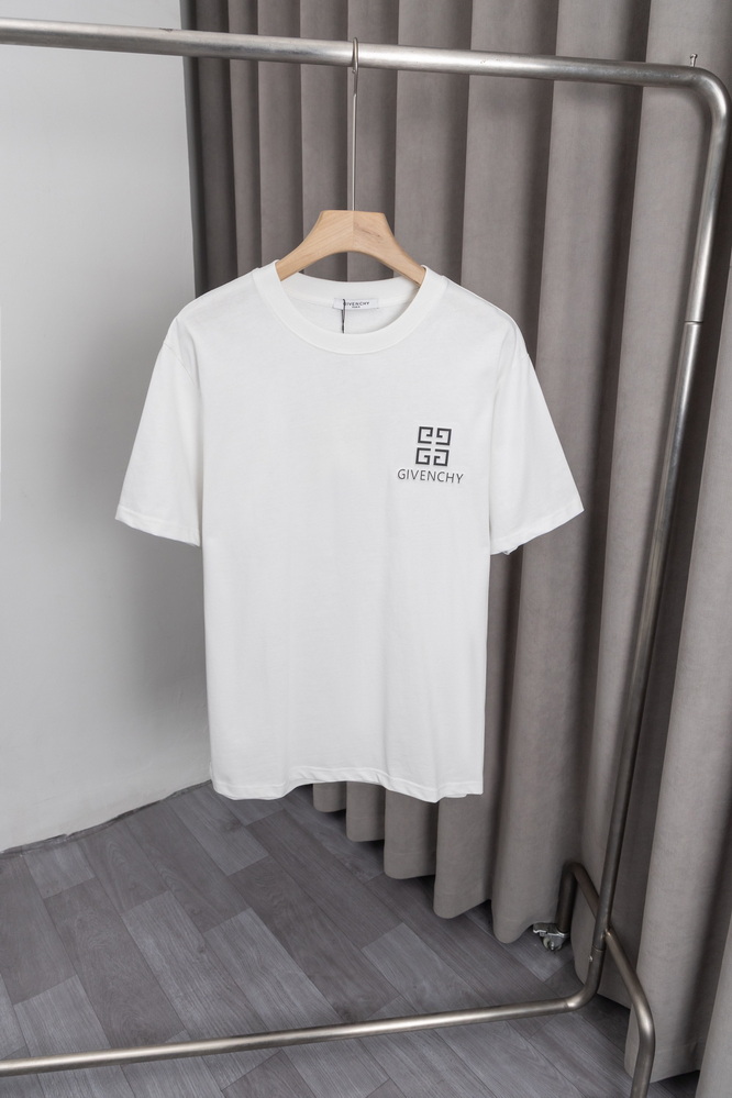 Givenchy T-shirts-021