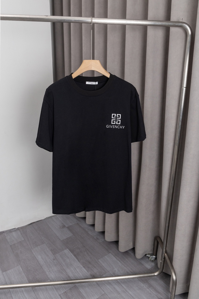Givenchy T-shirts-019