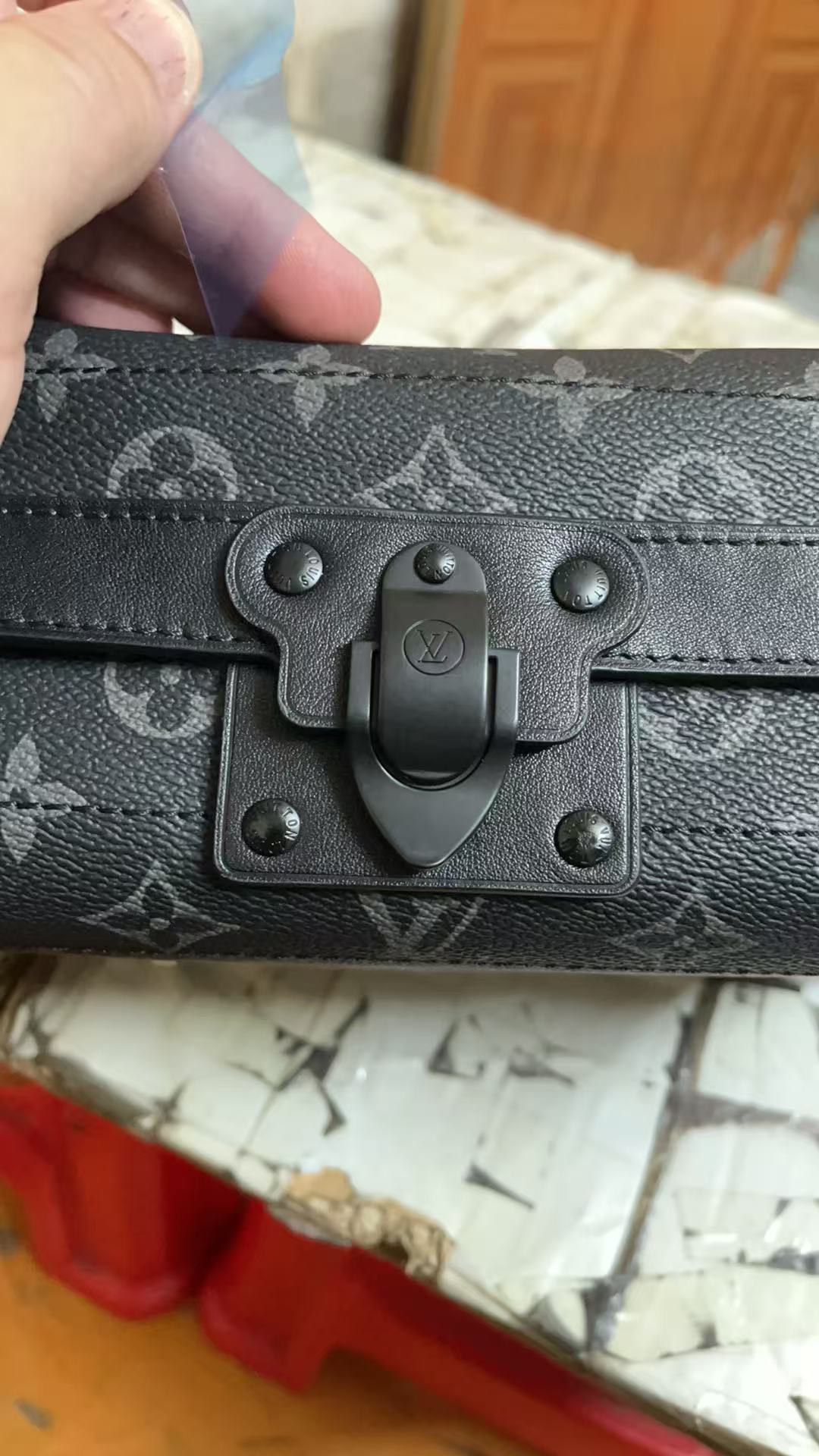 LV Handbags AAA(Women)-2005