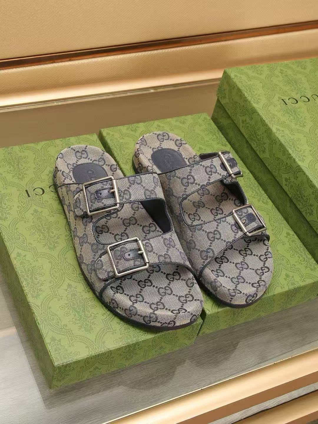 G*u*i slippers(aaa)-469
