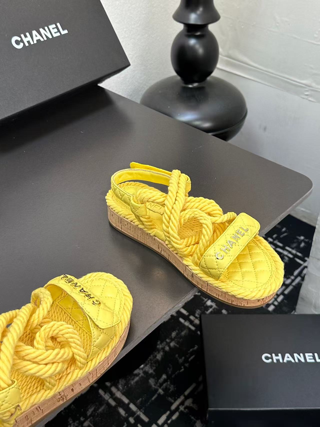 Ch*el slippers women(aaa)-025