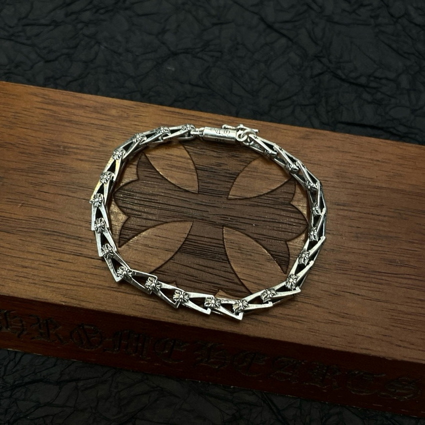 Ch**me He**ts bracelet-006