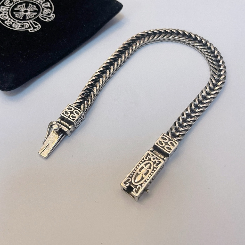 Ch**me He**ts bracelet-009